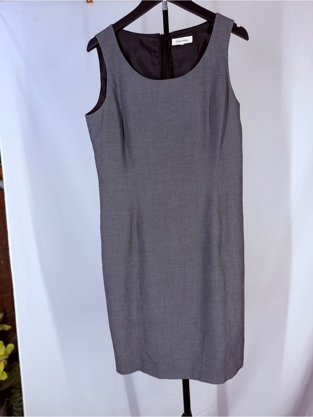 Calvin Klein Gray Sleeveless Midi Sheath Dress